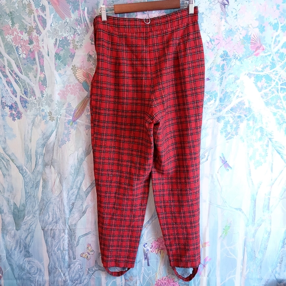 Vintage High-waisted Plaid Stirrup Trousers - Picture 3 of 8
